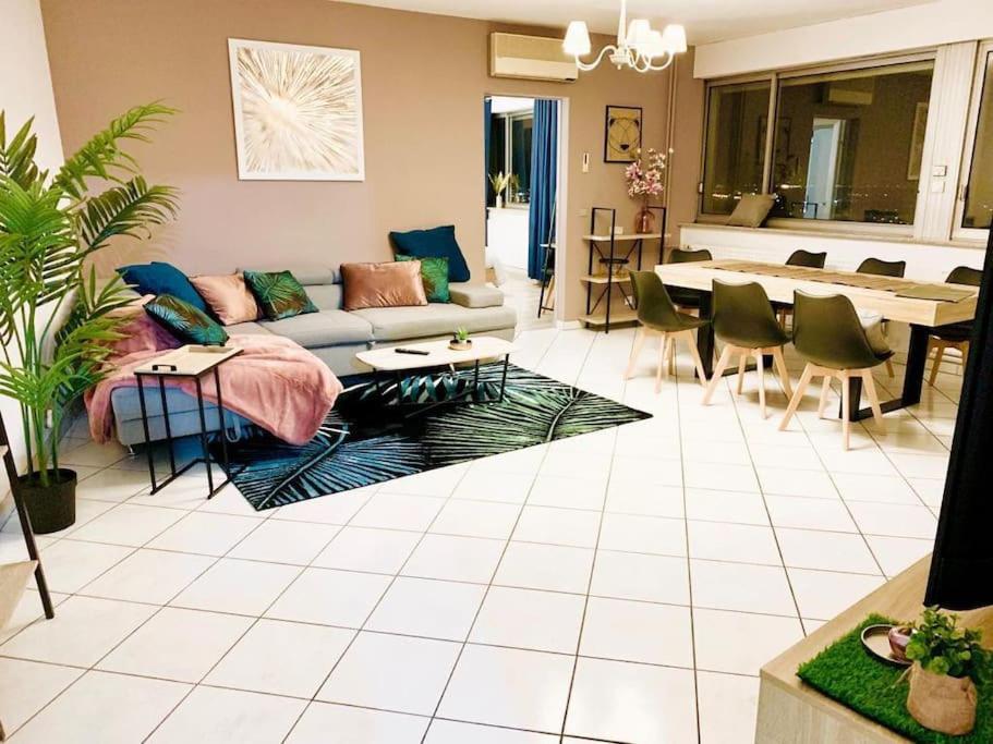 Tour De L'Europe, En Plein Centre Avec Parking. Apartment Mulhouse Exterior photo