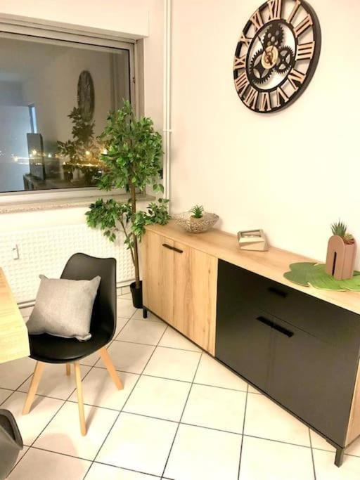 Tour De L'Europe, En Plein Centre Avec Parking. Apartment Mulhouse Exterior photo